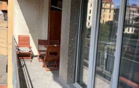 Appartement de 5.5 pièces au 2ème étage dans le quartier de la Servette