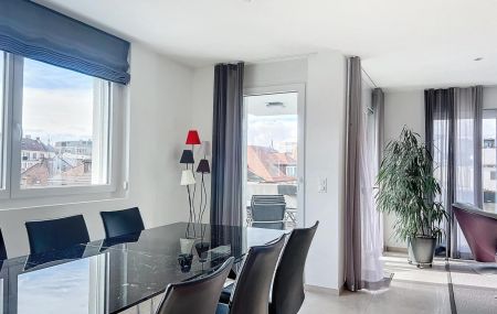 Magnifique appartement meublé en attique avec vue imprenable