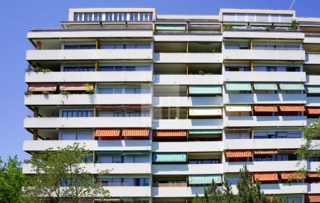 Appartement de 6 pièces au 2ème étage avec balcons