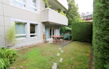 Appartement de 5 pièces en rez de jardin au Petit-Saconnex