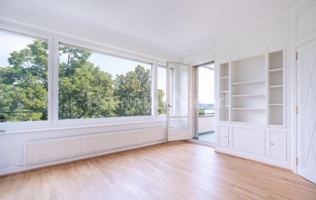 Magnifique appartement de 9 pièces avec vue sur le Jet d&#039;eau 