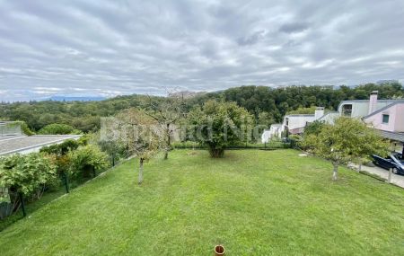 Très bel appartement avec vue dégagée 