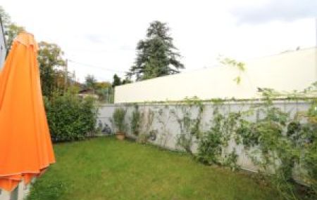 Appartement de 5 pièces meublé en rez de jardin au Grand-Lancy