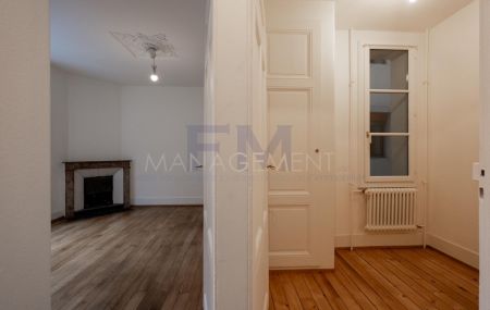 Pâquis - Rue de Neuchâtel - 2, 5 pièces au 2ème étage , emv. 28m2