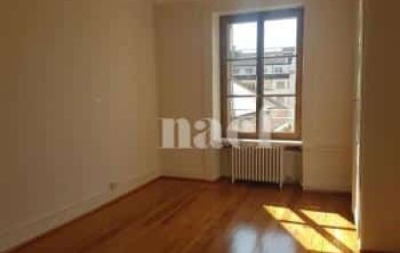 Appartement 3.5 pièces - Rue de Carouge 48 Genève