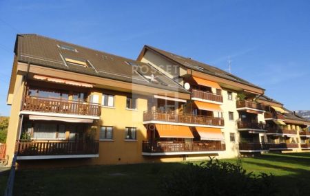 Appartement de 4 pièces au rez-de-chaussée avec balcon