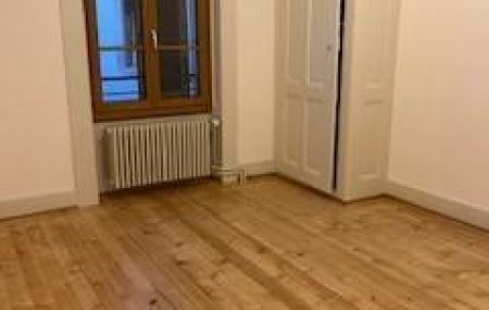 Appartement de 3 pièces au 4ème étage