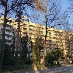 Appartement 5 pièces avec balcons à Florissant