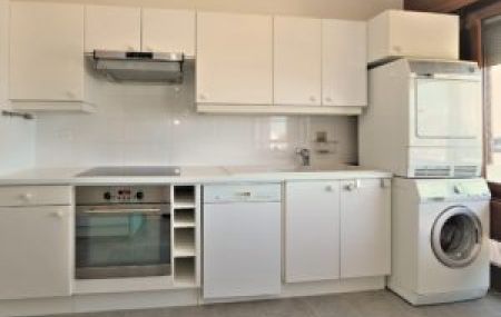 Appartement de 7,5 pièces duplex-attique proche des organisations internationales