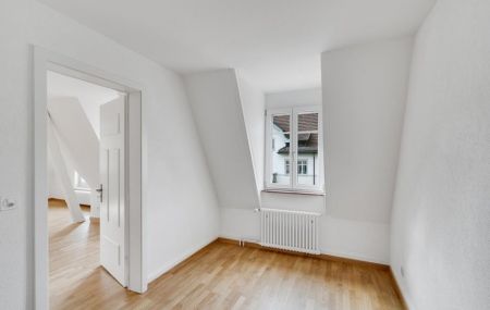 Dachwohnung mit viel Licht und Luft im Riethüsli