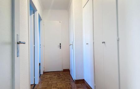 Meinier, Appartement de 4 pièces, 2 chambres