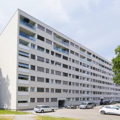 Appartement de 3 pièces au 6ème étage dans la partie en surélévation.