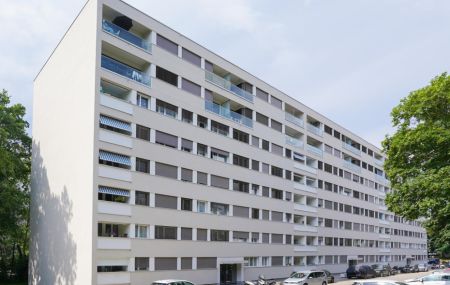 Appartement de 3 pièces au 6ème étage dans la partie en surélévation.