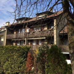 Bel appartement traversant de 4 pièces au 3ème étage.