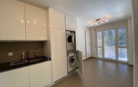 Appartement de 4 pièce avec balcon à Champel