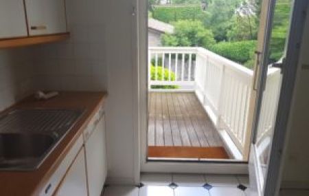 Joli appartement duplex de 4 pièces avec balcons à Corsier