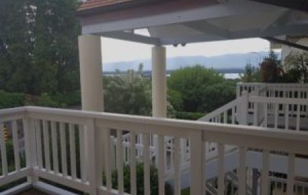 Joli appartement duplex de 4 pièces avec balcons à Corsier