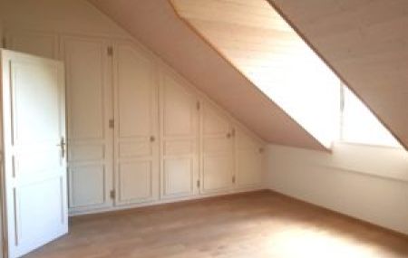Joli appartement duplex de 4 pièces avec balcons à Corsier