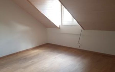Joli appartement duplex de 4 pièces avec balcons à Corsier