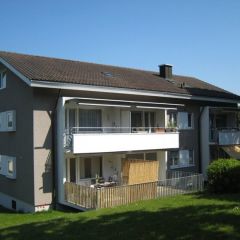 MIETEN OHNE KAUTION - 2.5 Zimmerwohnung im Grünen von Adliswil