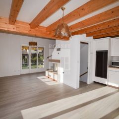Villa mitoyenne de 4.5 pièces dans un quartier résidentiel