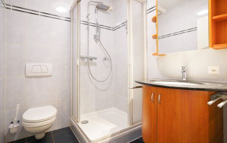 Appartement de 5 pièces en rez de jardin avec sous-sol aménagé