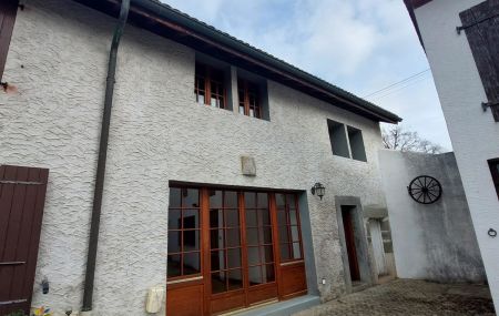 Bel appartement de 7 pièces en duplex avec un grand jardin et une jolie terrasse