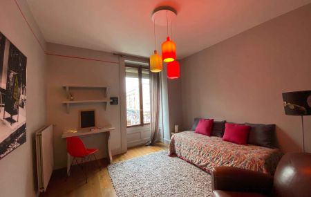 Appartement meublé de 4 pièces à la Jonction