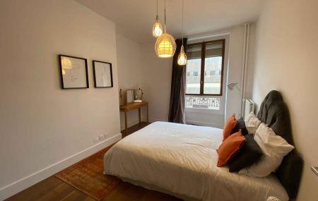 Appartement meublé de 4 pièces à la Jonction