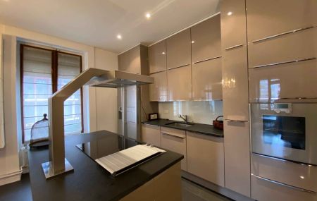 Appartement meublé de 4 pièces à la Jonction