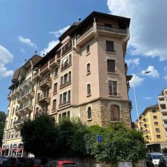 Appartement 4.5 pièces avec balcon à Plainpalais