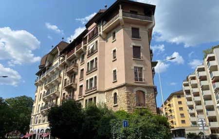Appartement 4.5 pièces avec balcon à Plainpalais