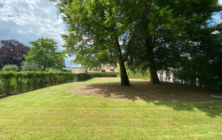 Appartement neuf de 5 pièces en triplex avec jardin et vue lac à Hermance