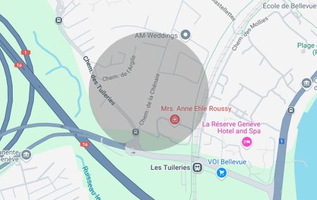 Appartement de 5 pièces situé au 1er étage d'un petit immeuble
