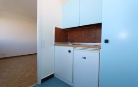 Appartement de 2 pièces aux Acacias