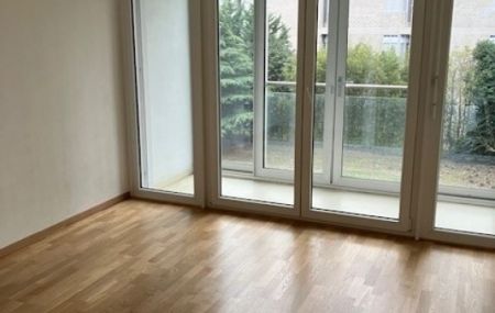 Appartement de 6 pièces au 3ème étage - NATIONS