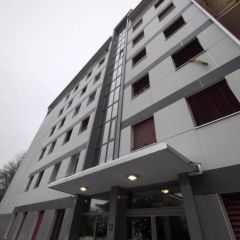 Appartement 2,5 pièces au 7ème étage.