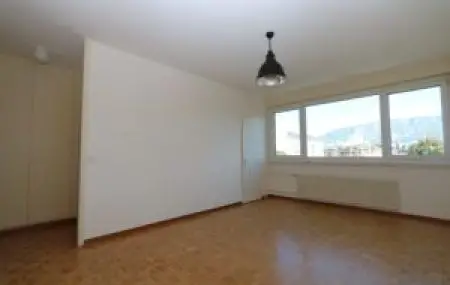 Appartement de 2 pièces aux Acacias