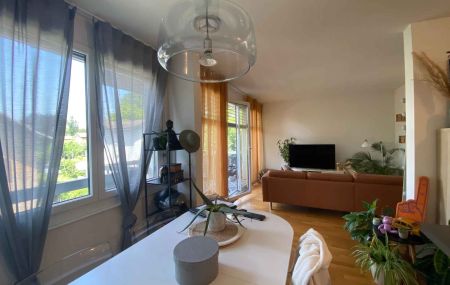 Appartement de 3 pièces avec balcon à Plainpalais proche Hôpital