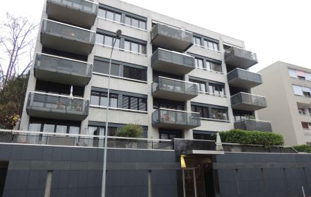 Appartement de 3 pièces avec balcon à Plainpalais proche Hôpital