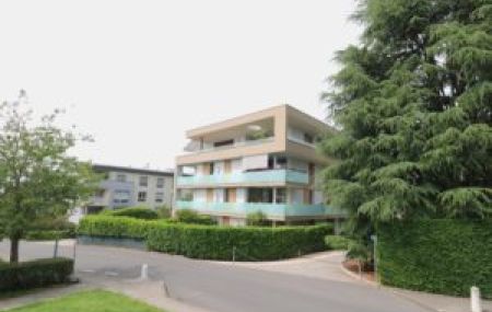 Appartement moderne de 5 pièces avec balcons à Vésenaz
