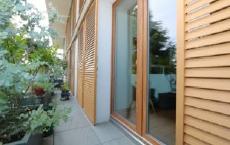 Appartement moderne de 5 pièces avec balcons à Vésenaz