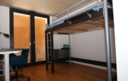 Appartement moderne de 5 pièces avec balcons à Vésenaz