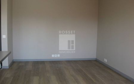 BEL APPARTEMENT DE 3 PIECES + BALCON
