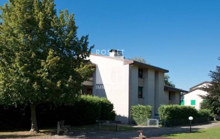 Bernex - Appartement de 5 pièces au 1er étage -
