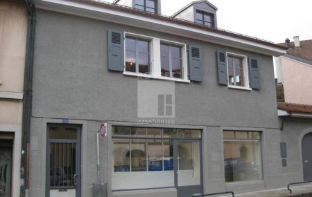 5 pièces duplex dans un immeuble de style ancien rénové