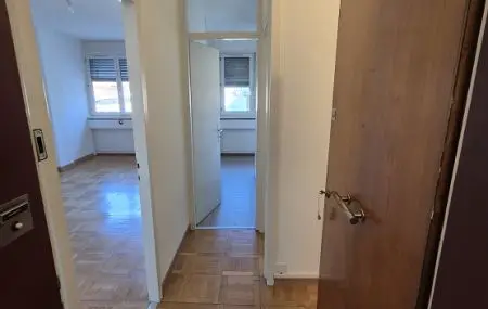Appartement de 3 pièces situé en face de la plaine…