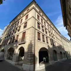 Appartement rénové de 3 pièces à la Vieille-Ville