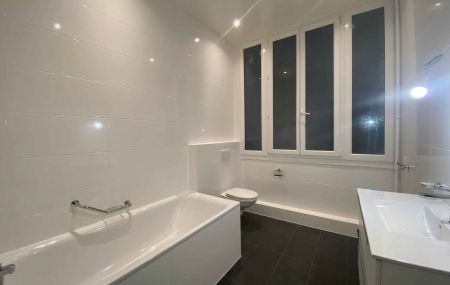 Magnifique appartement de 6 pièces rénové vue lac proche quai Wilson