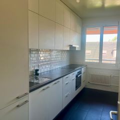 Bel appartement de 5 pièces au 2ème étage avec un grand balcon